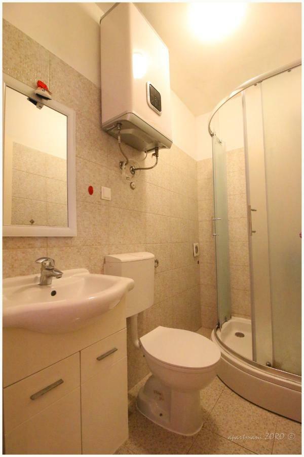 Apartments Zoro Primošten Екстериор снимка
