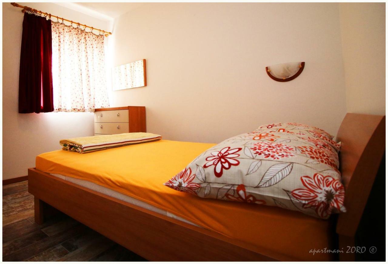 Apartments Zoro Primošten Екстериор снимка