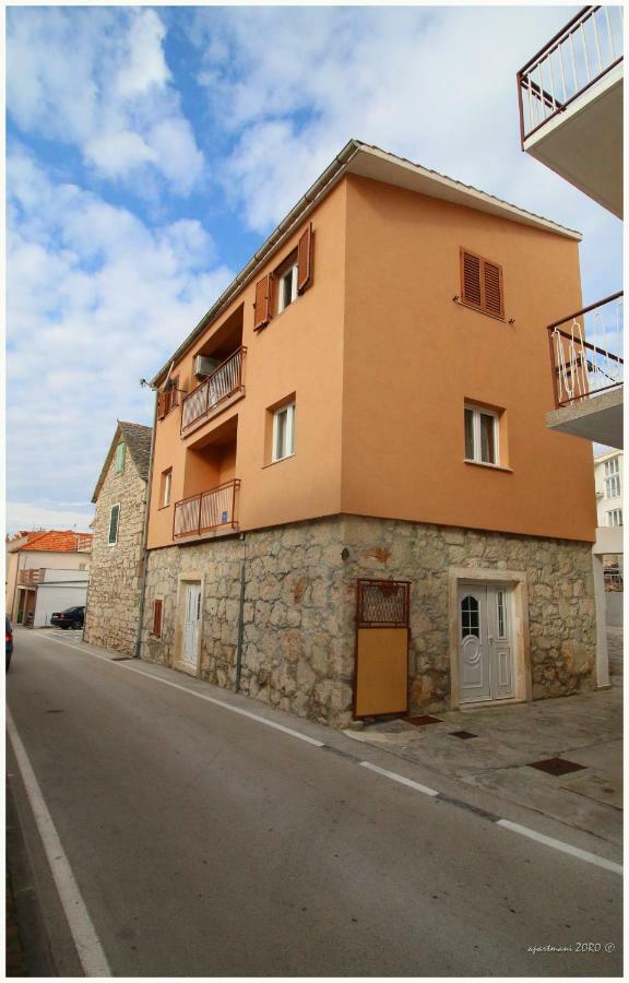 Apartments Zoro Primošten Екстериор снимка