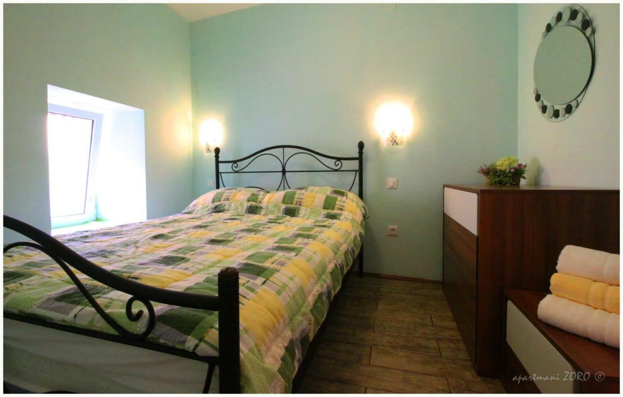 Apartments Zoro Primošten Екстериор снимка
