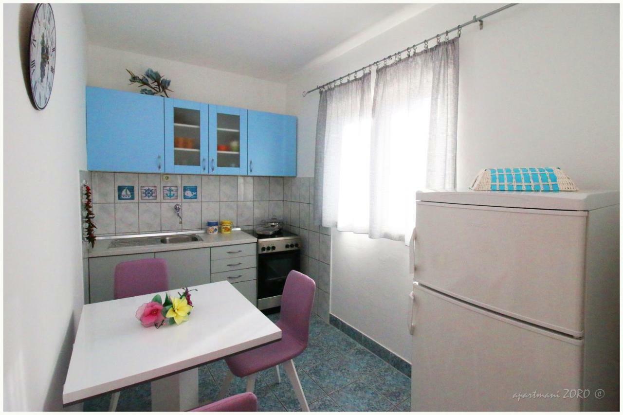 Apartments Zoro Primošten Екстериор снимка